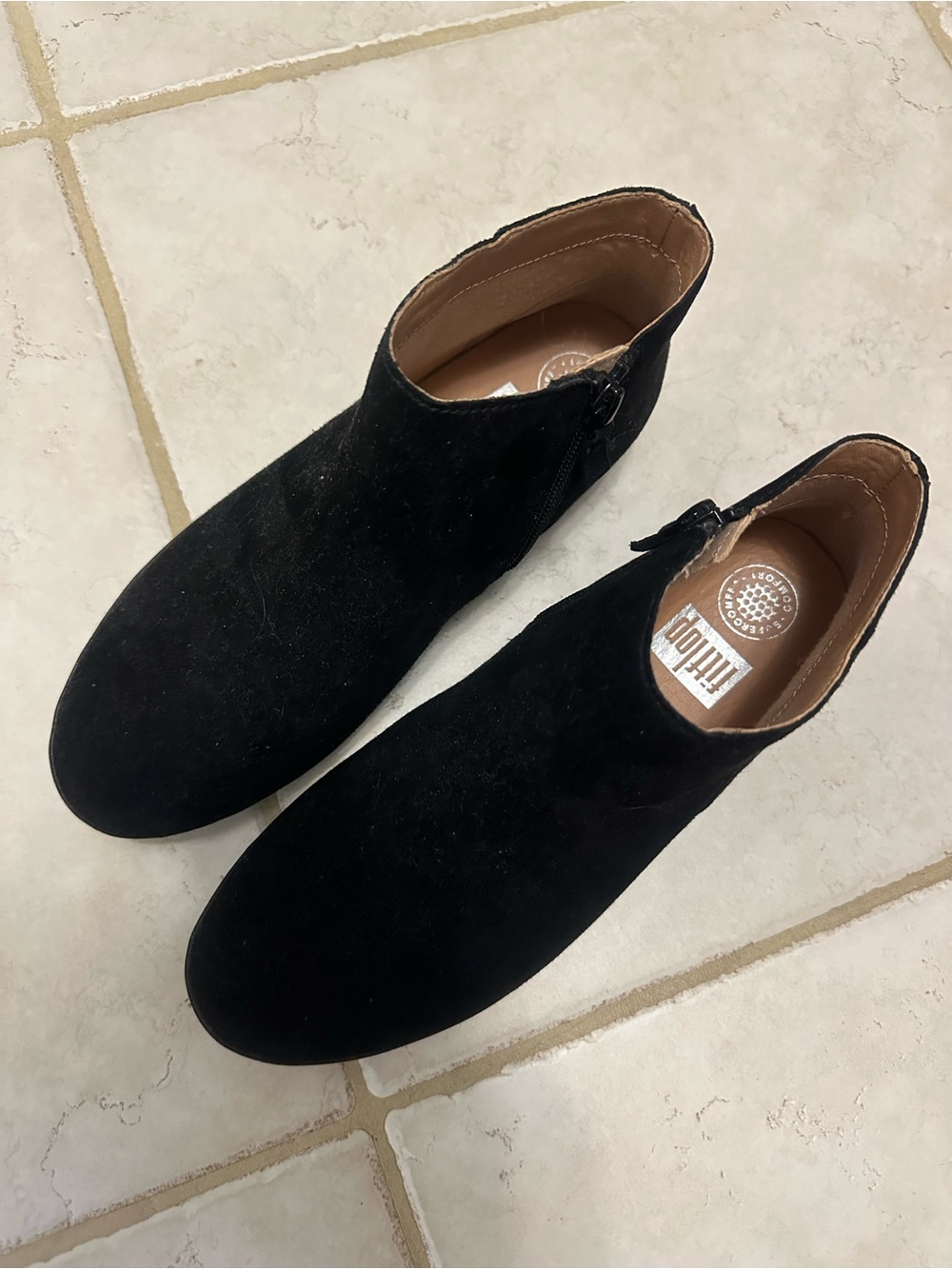 FitFlop Woman’s Black Suede Chukka Boot with Side Zip